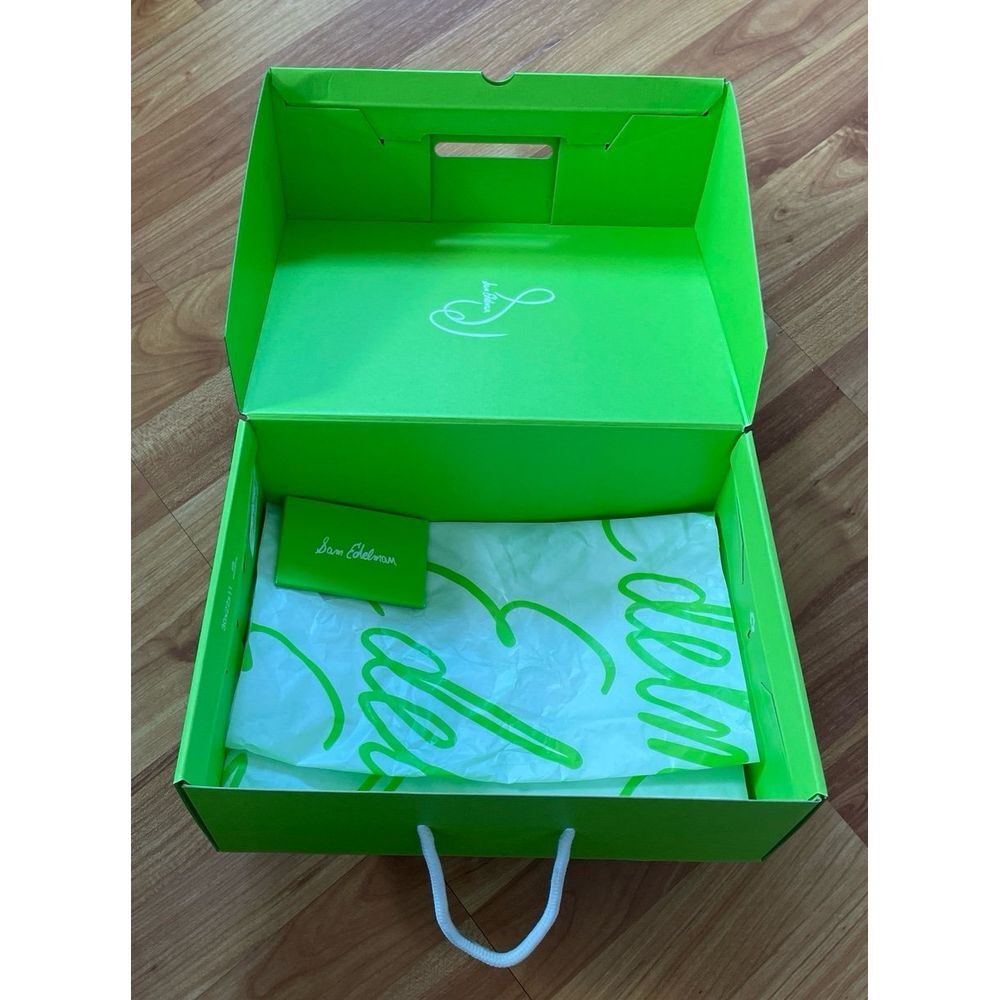 Sam Edelman empty shoe box‎ - Picture 3 of 7